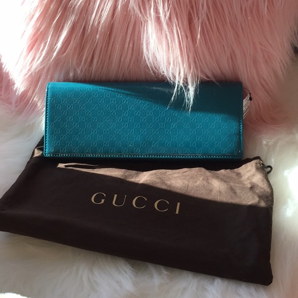 NWT authentic Gucci extra long clutch - Picture 1 of 4